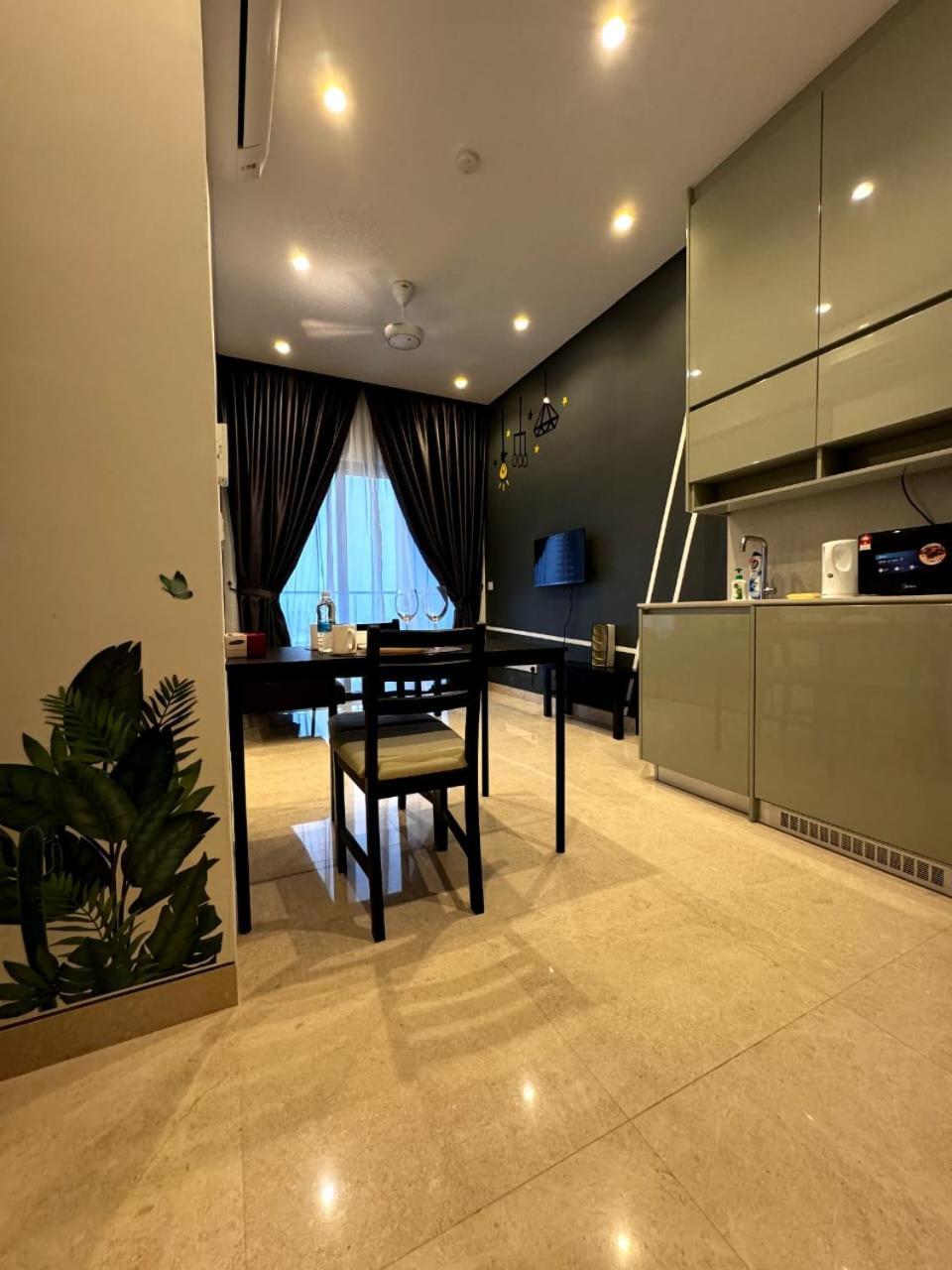 Lucantia Serviced Suites Куала-Лумпур Экстерьер фото