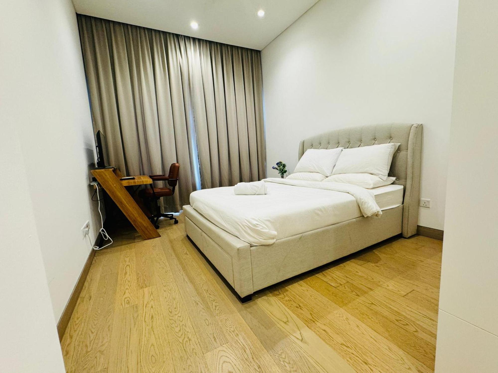 Lucantia Serviced Suites Куала-Лумпур Экстерьер фото