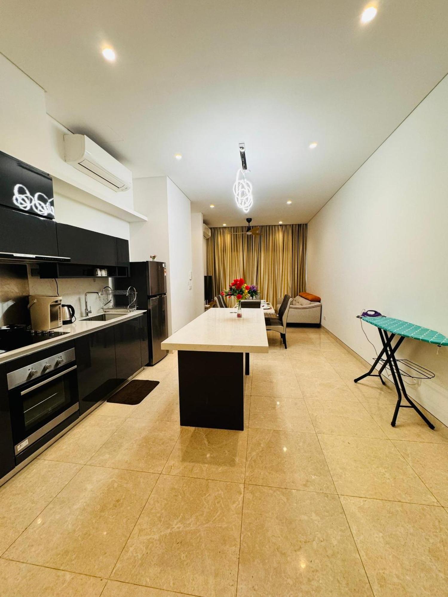 Lucantia Serviced Suites Куала-Лумпур Экстерьер фото
