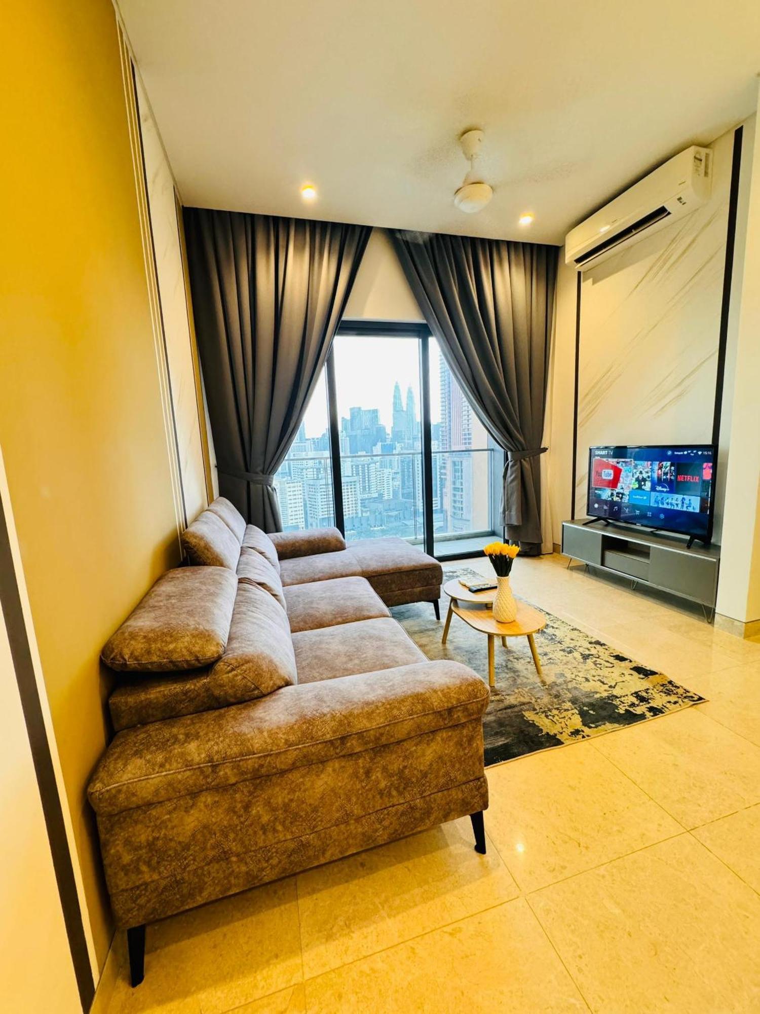 Lucantia Serviced Suites Куала-Лумпур Экстерьер фото